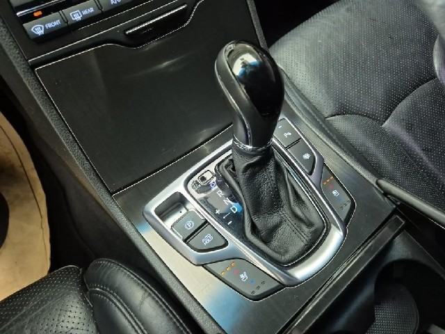 5121001888R8.jpg