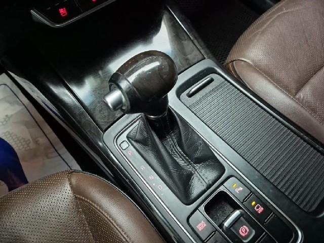 6011000031R8.jpg