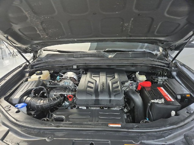 5121502457R5.jpg