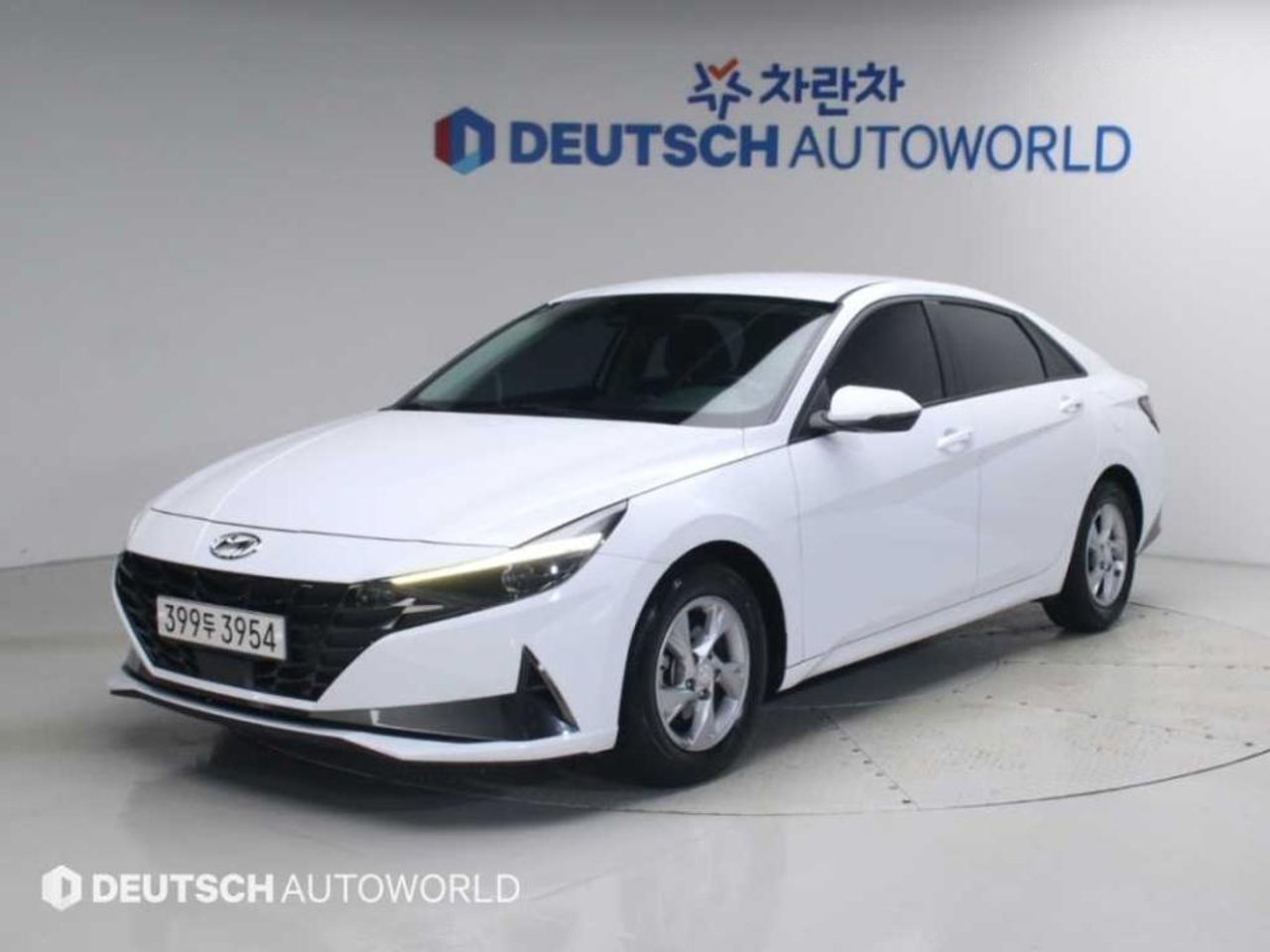 2021 Hyundai Avante, photo 1 of 1