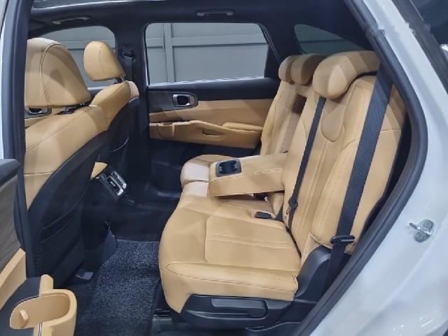c22c49d0b3bd493f9332ae1507d52c50.jpeg