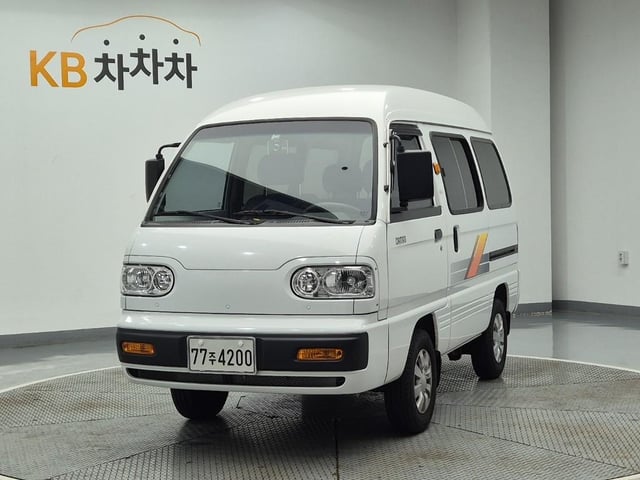 6081000215R1.jpg