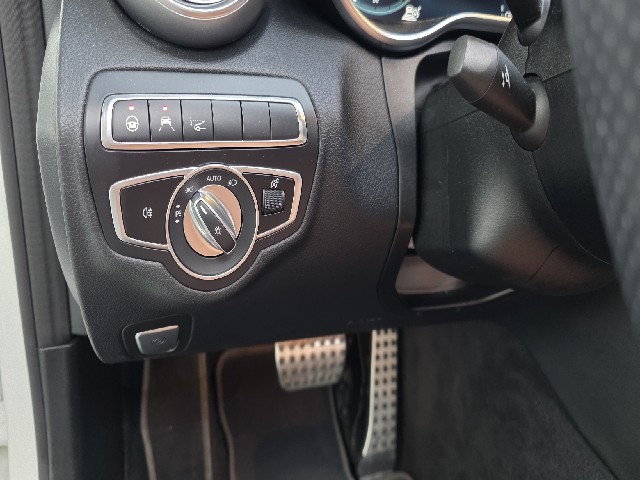 68058d23414cfa539ef40a1703700221.jpeg