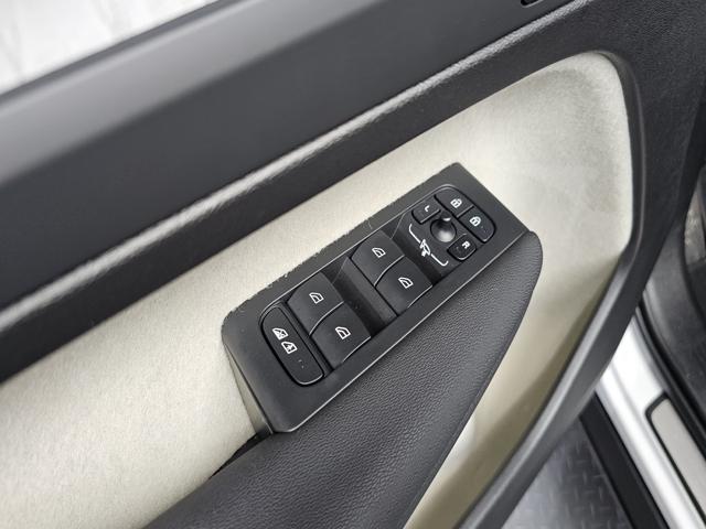 5ba6e3a5acac2a2152fc52dfb71fa0de.jpeg