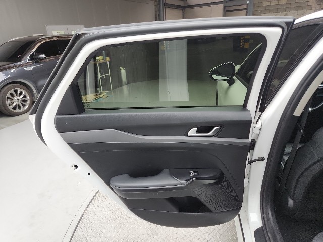 lotterental_112927816_jpTr2_7.jpg