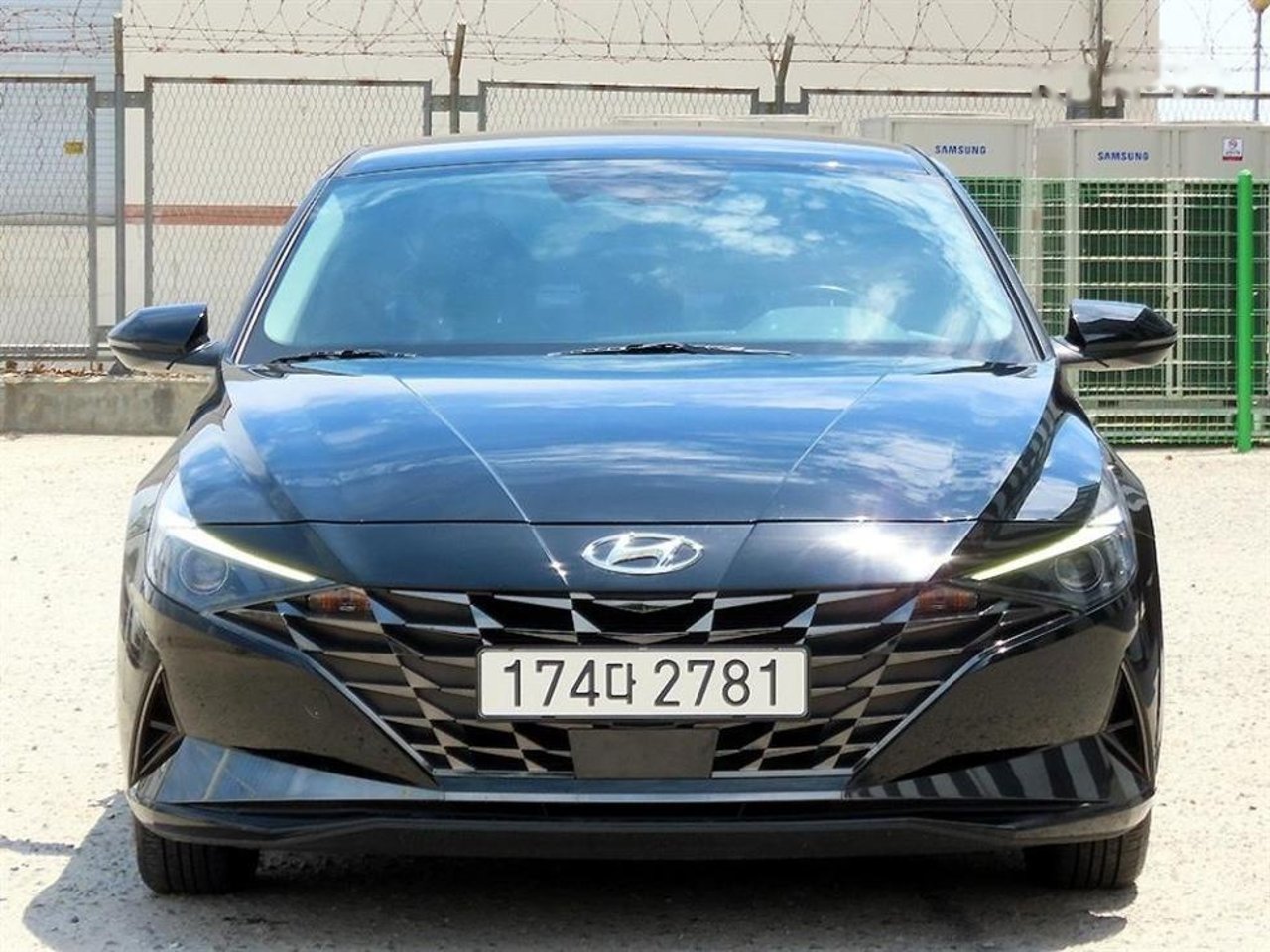 2021 Hyundai Avante, photo 1 of 1