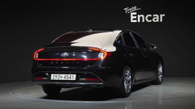 f32904c4cef75d44b73dda3330623b05.jpeg