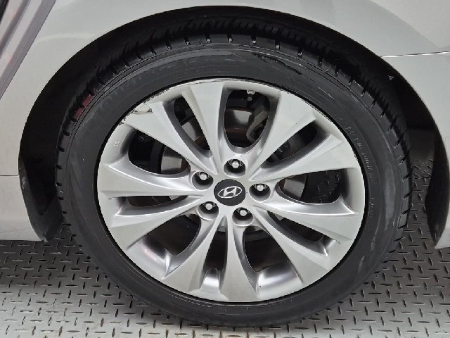 5101001125R20.jpg