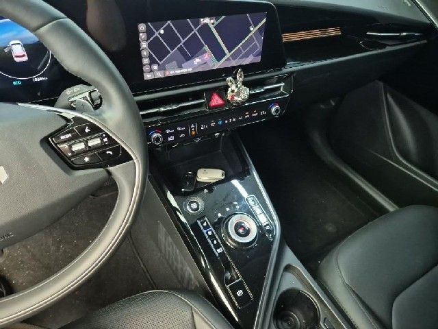 6071501147R10.jpg