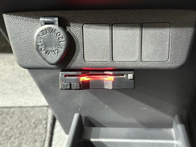 0720034A30251225W00410.jpg