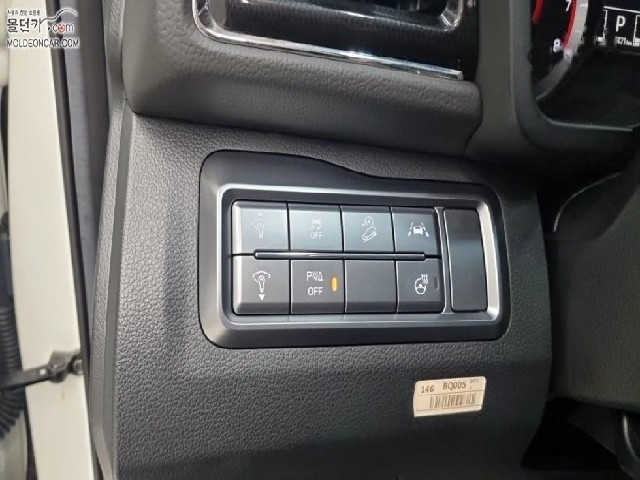 c81d41c5aab60af4383f9fbdf6d56641.jpeg