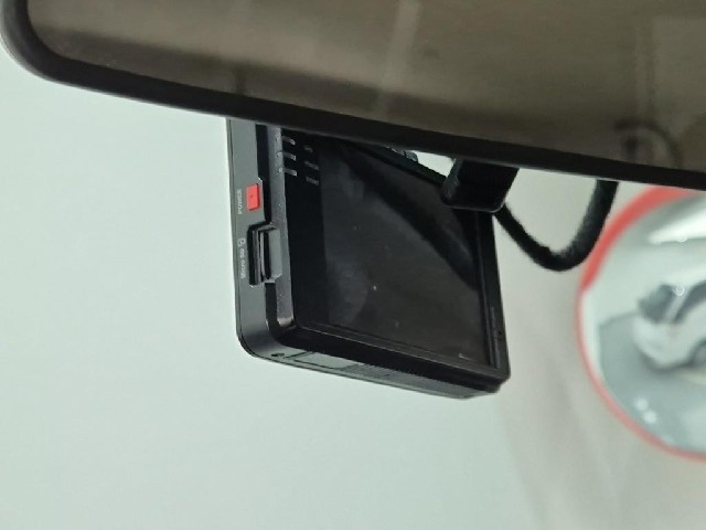 6061001755R12.jpg
