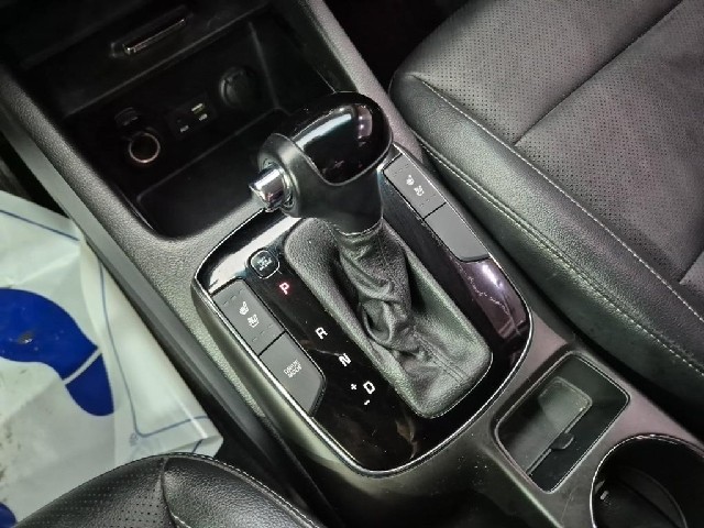 6071001690R8.jpg