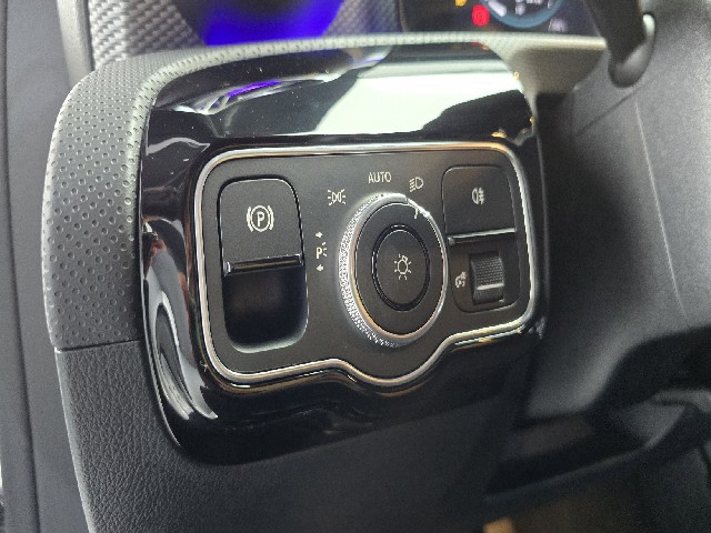 b182e20ae7115cfa510feb52018b9f18.jpeg