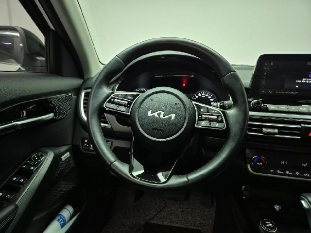 6011001691R9.jpg