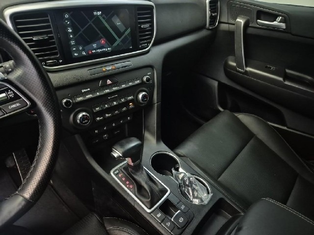 6011001386R10.jpg