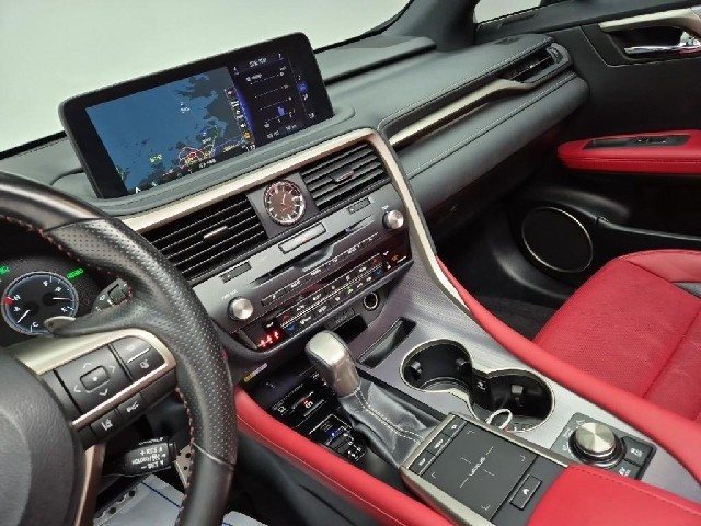 6011001101R10.jpg