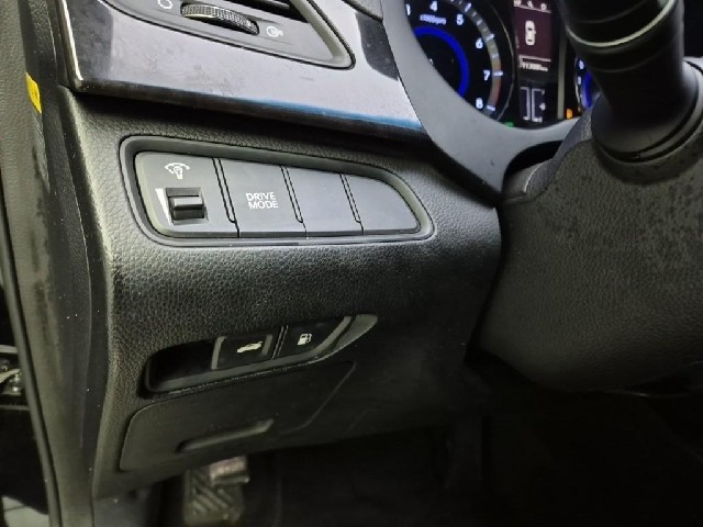 6011001959R16.jpg