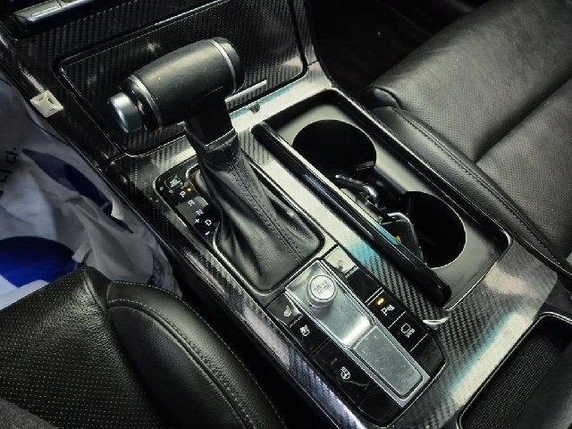 6011501174R8.jpg