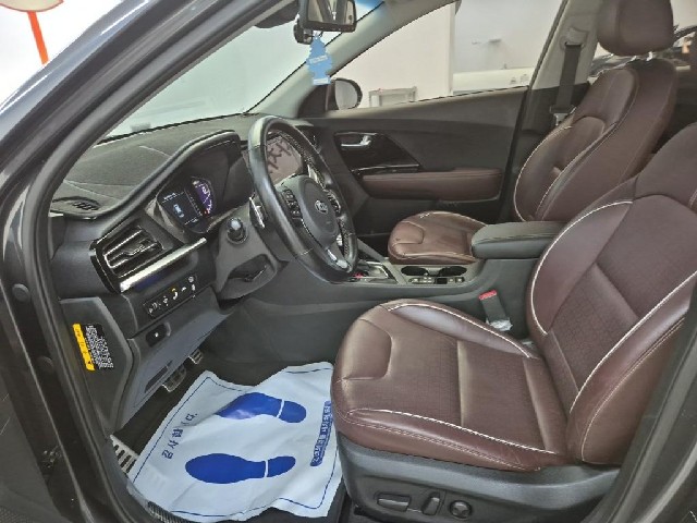 6071501558R11.jpg