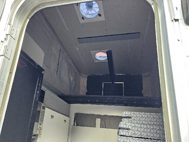 642e77840f24d8fa7d374221381a0863.jpeg
