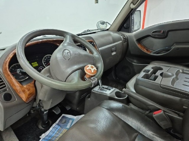 6051001867R6.jpg