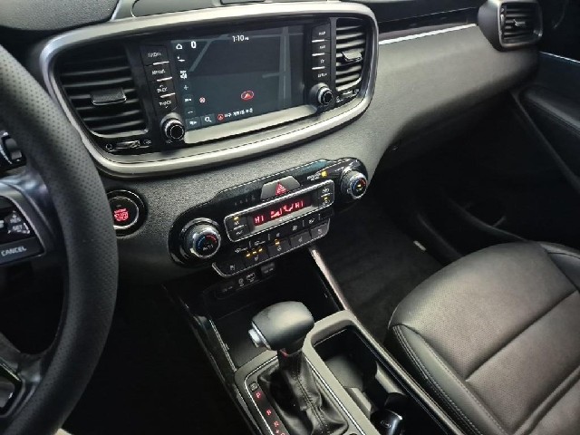 6011001674R10.jpg
