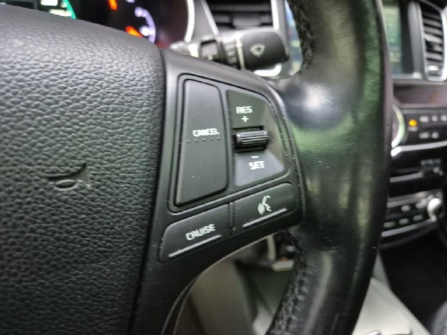 6011001371R16.jpg