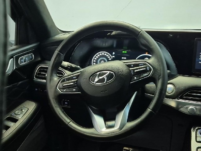 6011500556R9.jpg