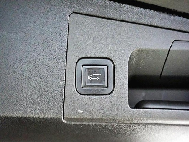 c60a044cbfa59378e657aaf05cce7c86.jpeg