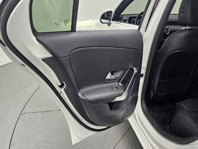 6063ad2f7bf664cd0c8c828ca182468b.jpeg