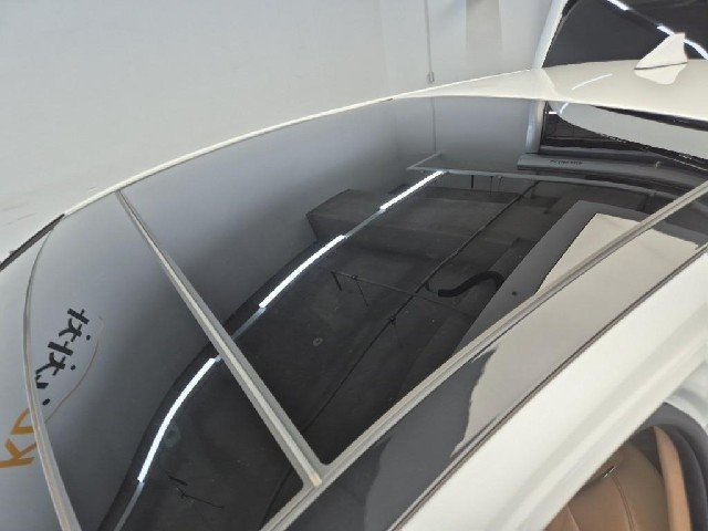 6081501658R13.jpg
