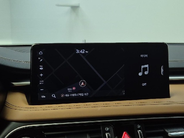 6081501658R14.jpg