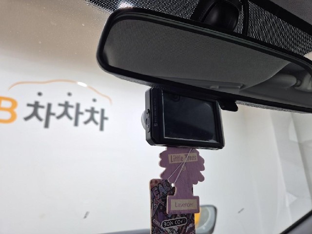6081001468R16.jpg