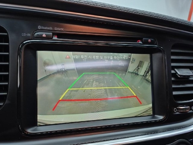 6071000626R15.jpg