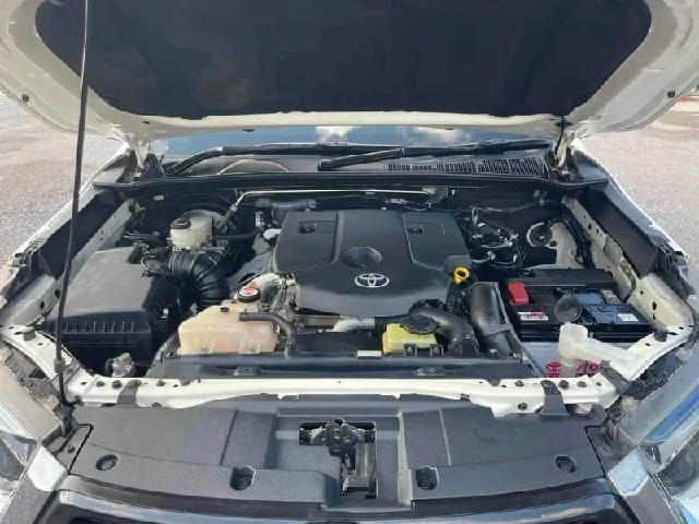 c24d50845617f7a95e965e33884853c7.jpeg