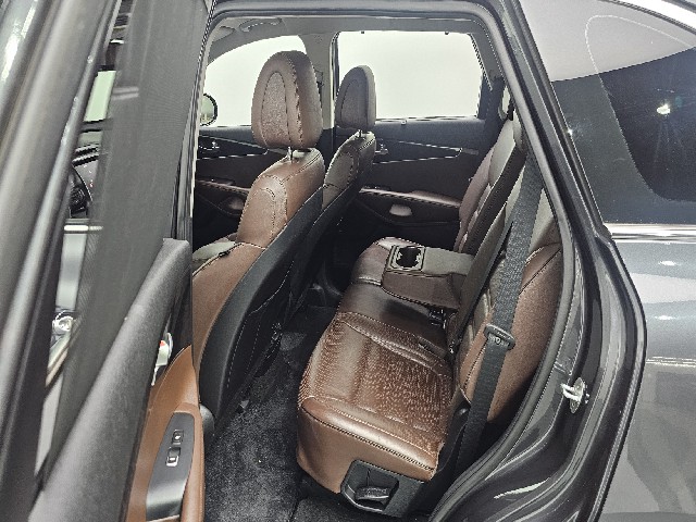 0c375b73e521c7a8a44cac8568c8aff1.jpeg