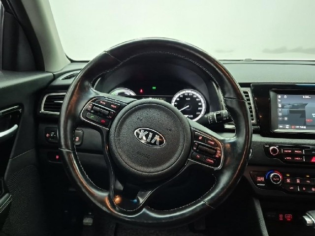 6081001978R9.jpg