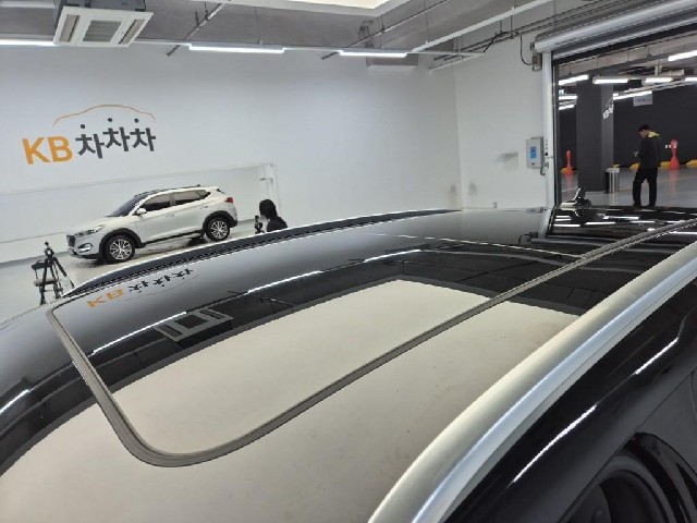 6091501329R13.jpg