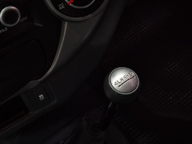 6081002427R16.jpg