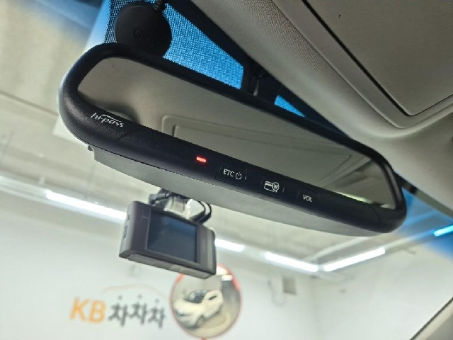 6091500781R17.jpg
