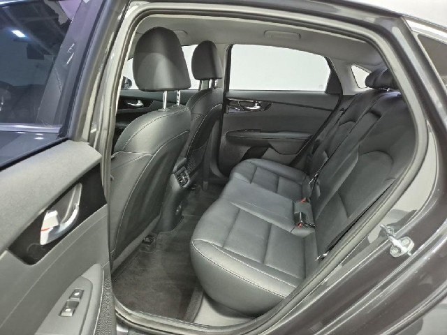 6091000579R12.jpg