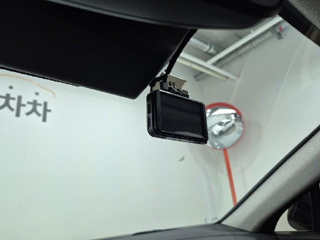 6091000323R16.jpg