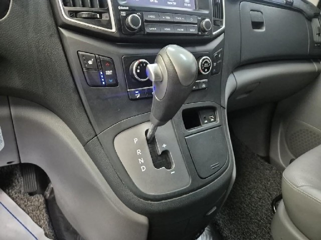 6081501779R8.jpg