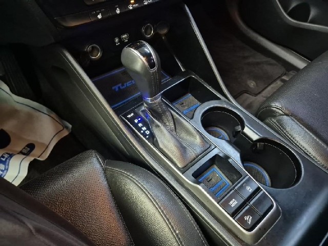 6081501221R8.jpg