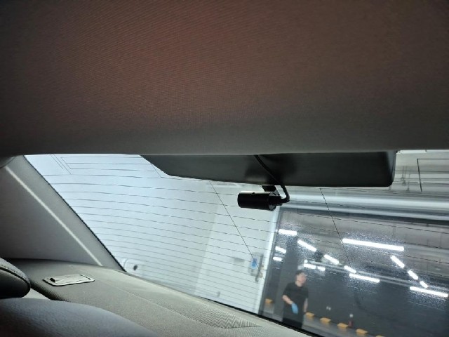 4071500359R16.jpg