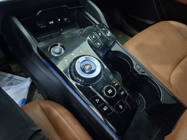 6081002050R8.jpg
