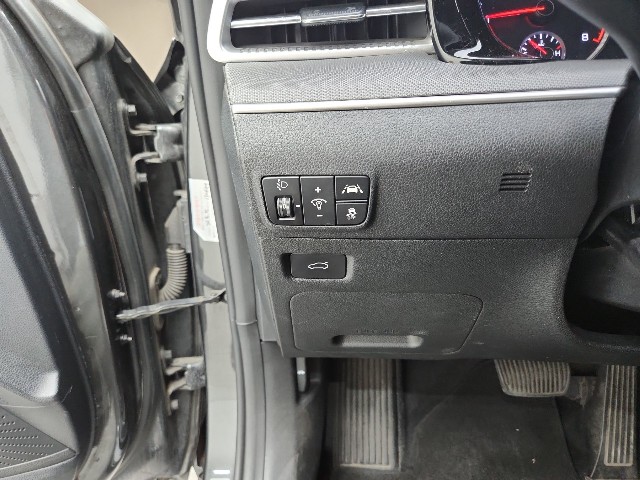 lotterental_183850225_LZ7R1_2.jpg