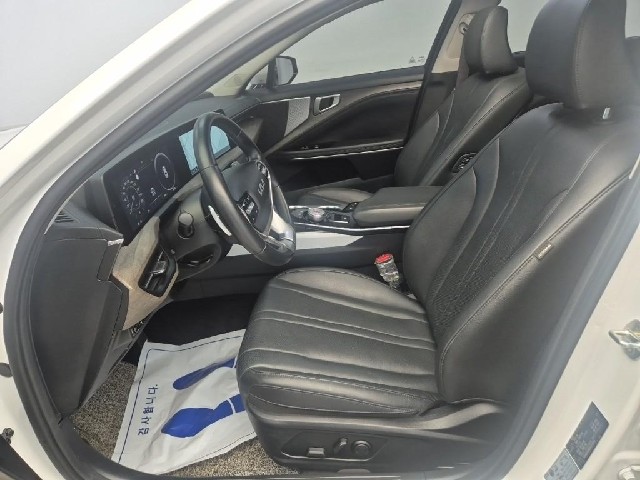 6081501995R11.jpg