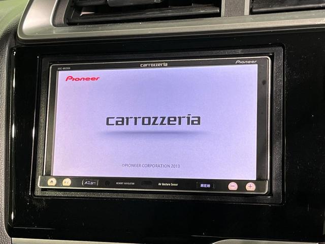 21254304_carP_l_4.jpg